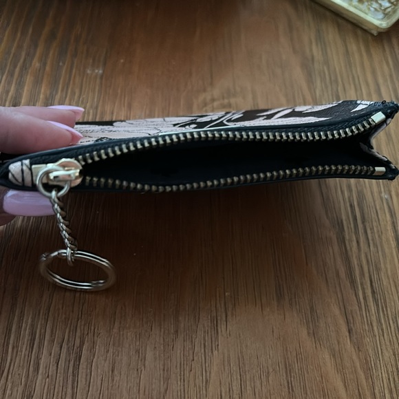 Kate Spade wallet - Picture 3 of 3